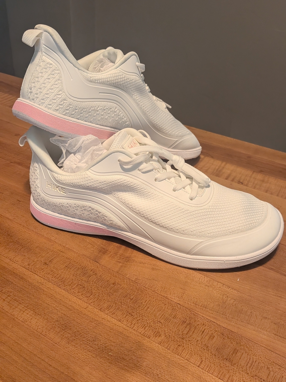 HIKE White & Pink Athletic Walking Sneakers Running Shoes Minimalist Size 10 - Picture 1 of 12